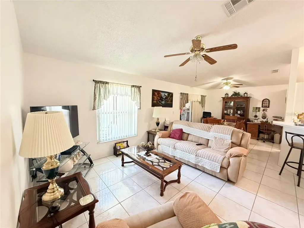302 Miami Place Kissimmee FL 34759