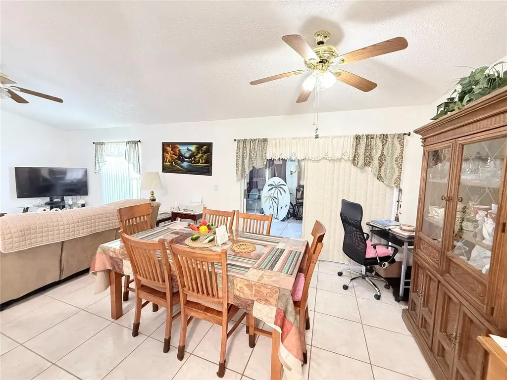 302 Miami Place Kissimmee FL 34759
