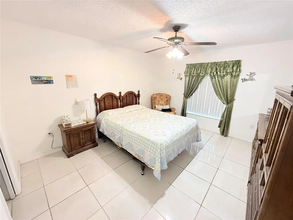 302 Miami Place Kissimmee FL 34759