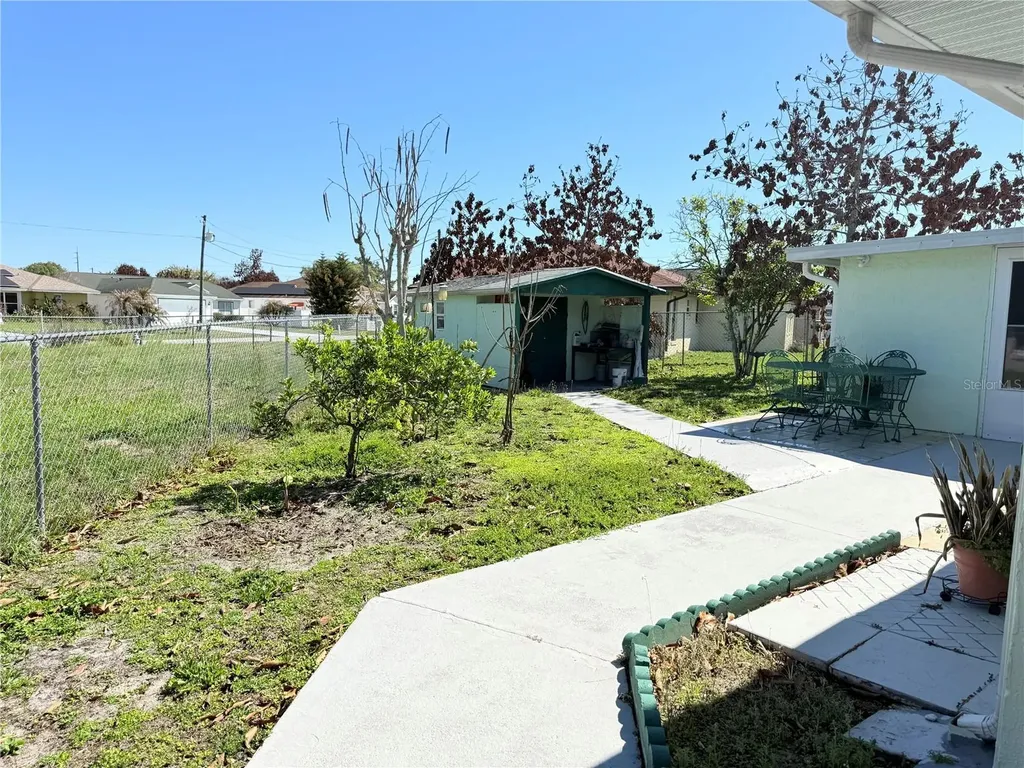 302 Miami Place Kissimmee FL 34759