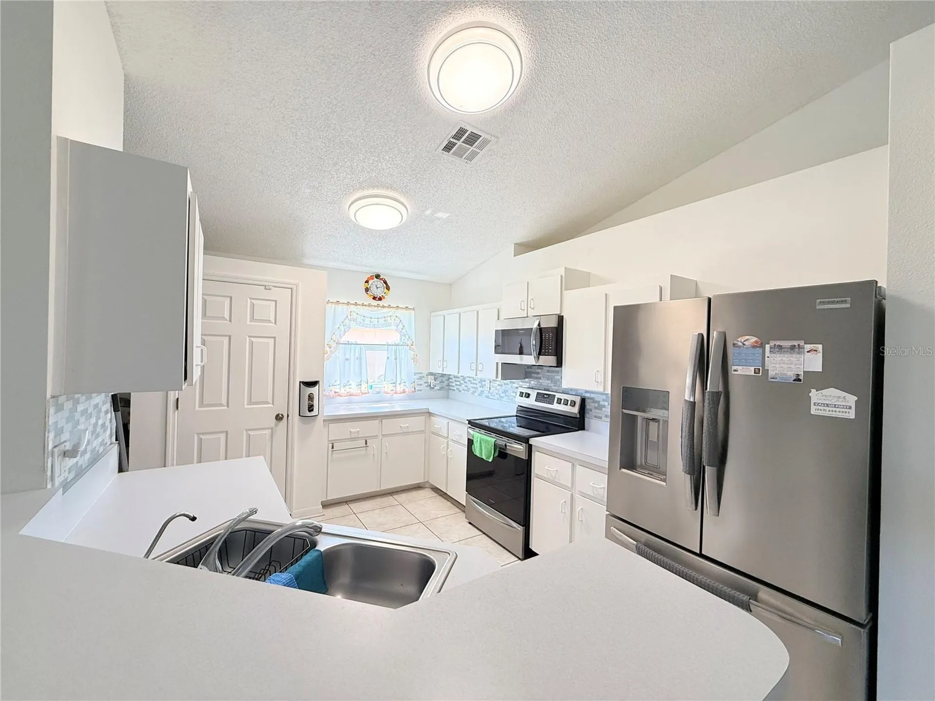 302 Miami Place Kissimmee FL 34759