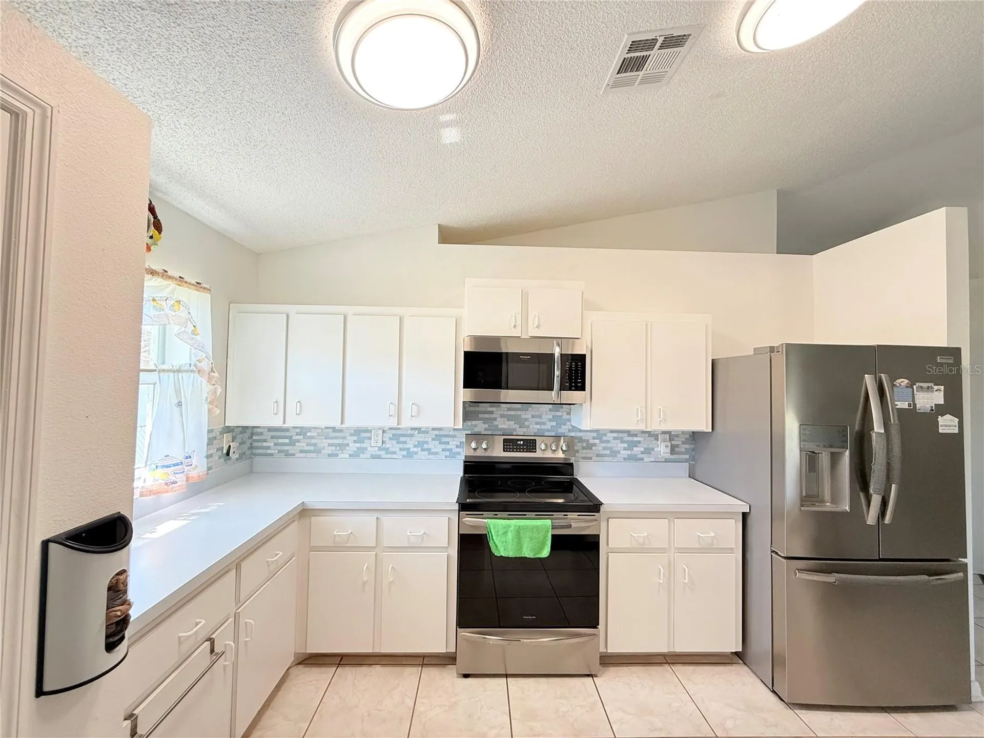 302 Miami Place Kissimmee FL 34759