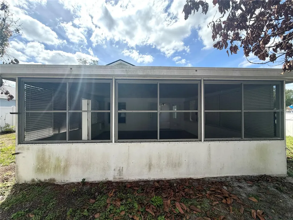 9176 Fort Jefferson Boulevard Orlando FL 32822