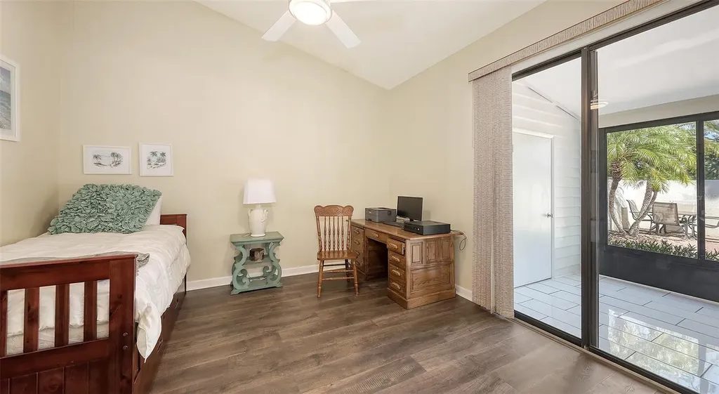 4423 Park Lake Terrace N Bradenton FL 34209