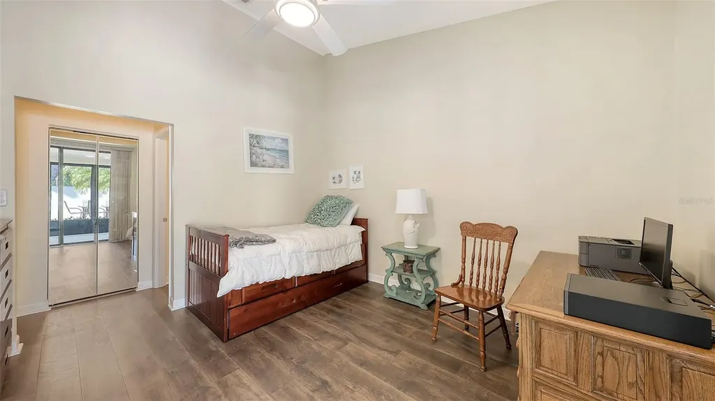 4423 Park Lake Terrace N Bradenton FL 34209