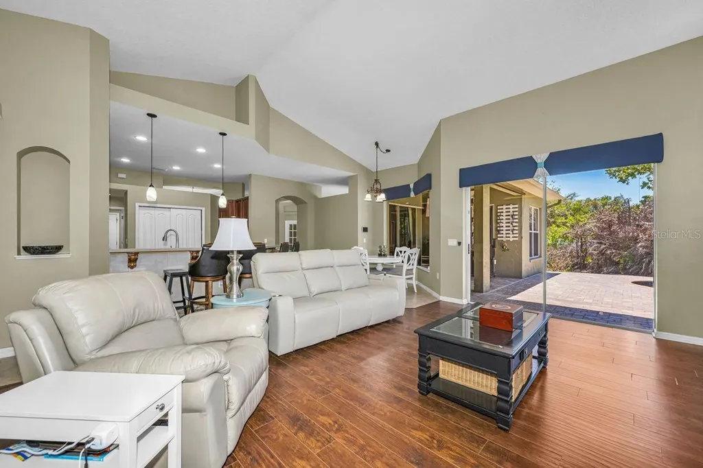 14224 Creek Run Drive Riverview FL 33579
