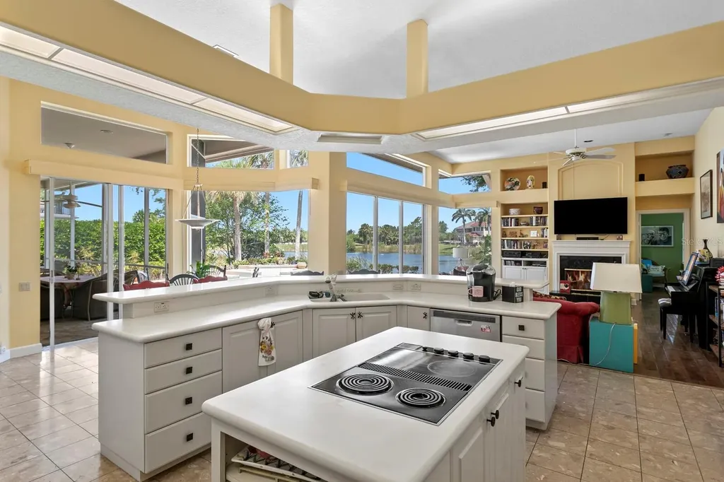 7361 Watersilk Drive Pinellas Park FL 33782