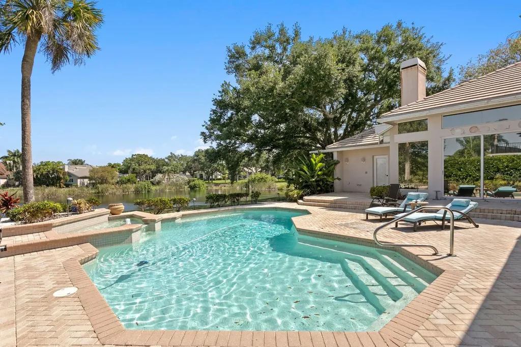 7361 Watersilk Drive Pinellas Park FL 33782