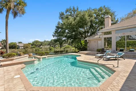 7361 Watersilk Drive Pinellas Park FL 33782