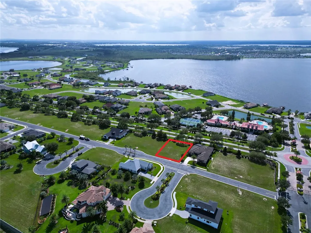 247 Blazing Star Avenue Lake Alfred FL 33850