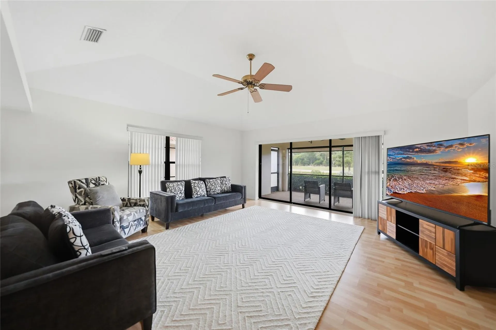 11275 SW Courtney Drive Lake Suzy FL 34269