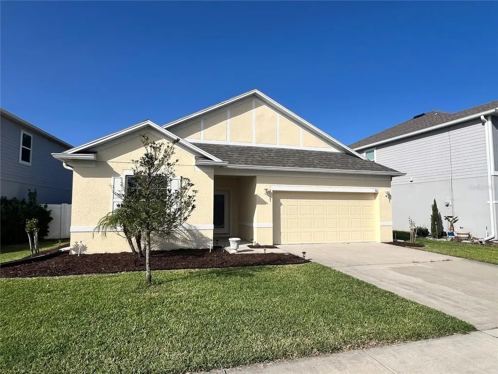 301 Jackson Loop Deland FL 32724