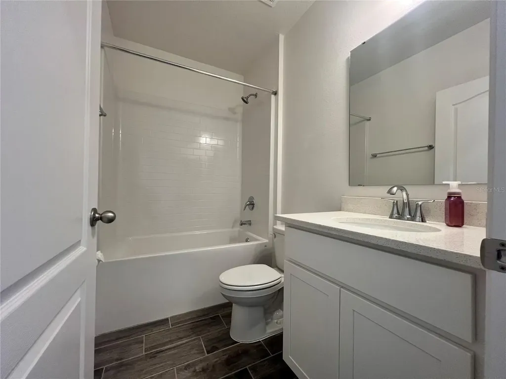 301 Jackson Loop Deland FL 32724