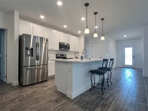 301 Jackson Loop Deland FL 32724