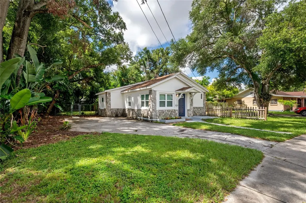 2307 E Osborne Avenue Tampa FL 33610