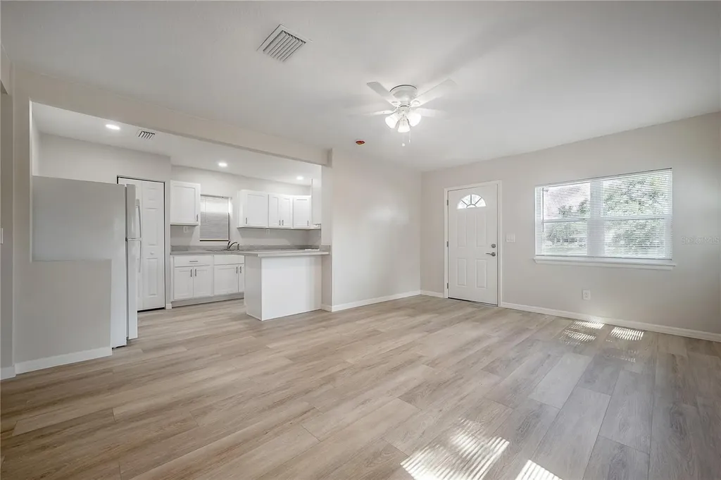 2307 E Osborne Avenue Tampa FL 33610