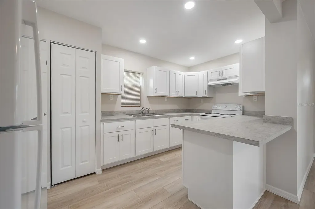 2307 E Osborne Avenue Tampa FL 33610