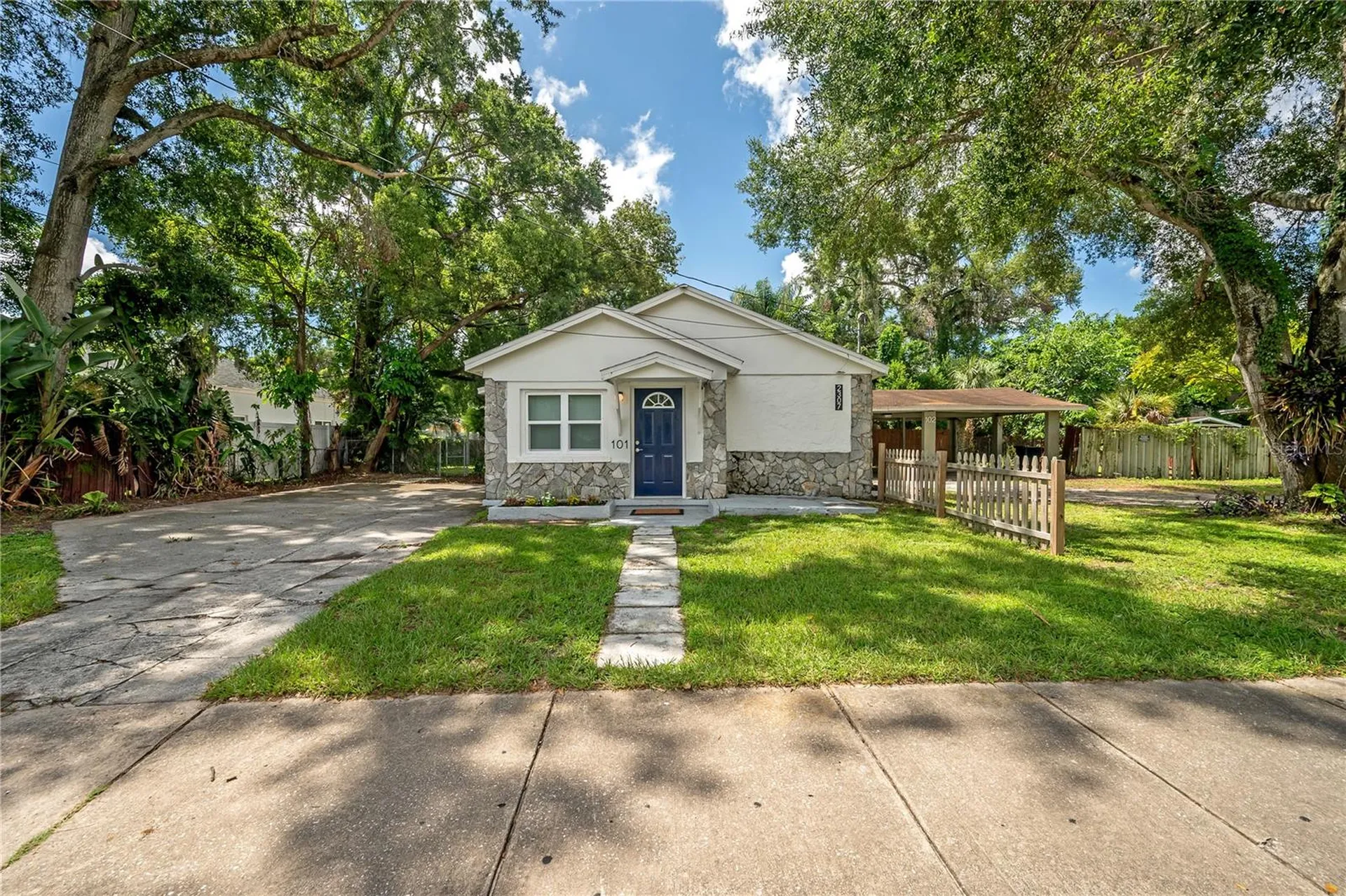 2307 E Osborne Avenue Tampa FL 33610