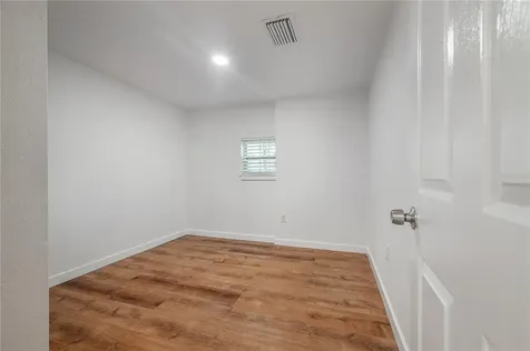 2307 E Osborne Avenue Tampa FL 33610