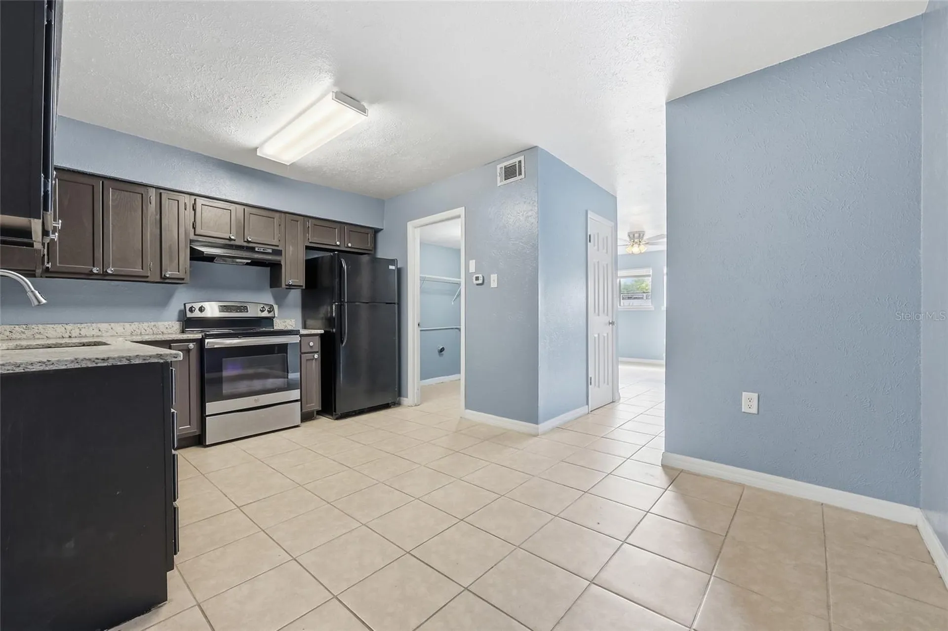 3918 Crayrich Circle Orlando FL 32839