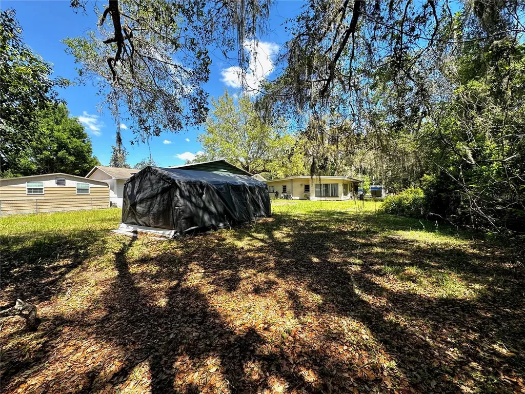 6013 Idle A While Circle Dade City FL 33523