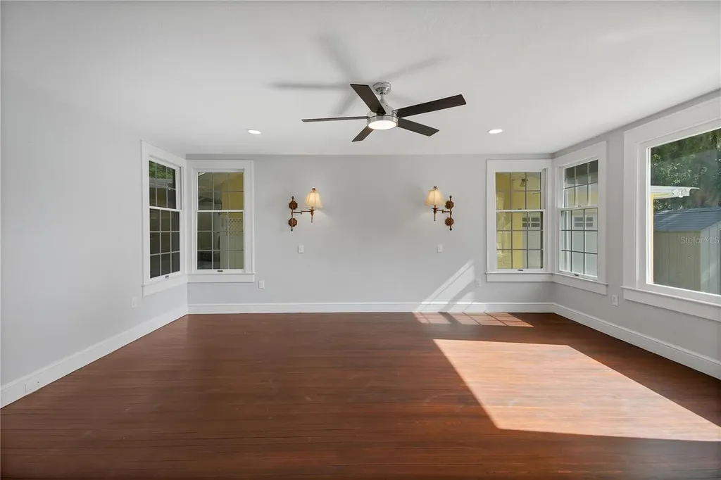 30437 Orange Drive Leesburg FL 34748