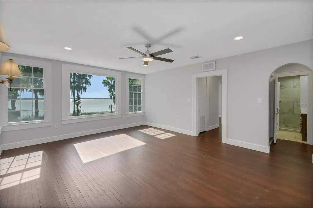 30437 Orange Drive Leesburg FL 34748