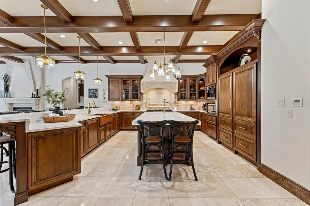 6004 Windham Place Tampa FL 33647