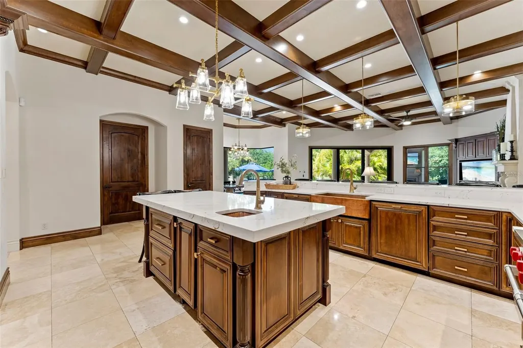 6004 Windham Place Tampa FL 33647