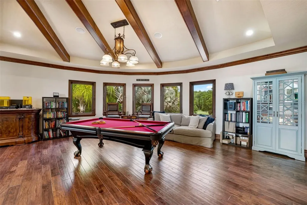 6004 Windham Place Tampa FL 33647