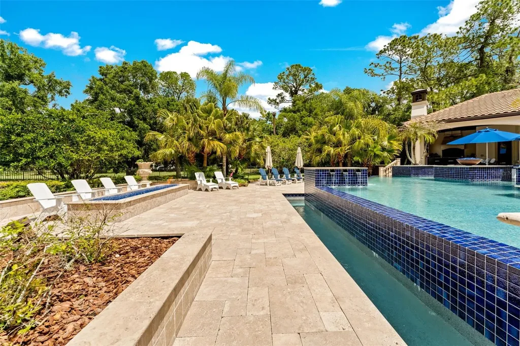 6004 Windham Place Tampa FL 33647