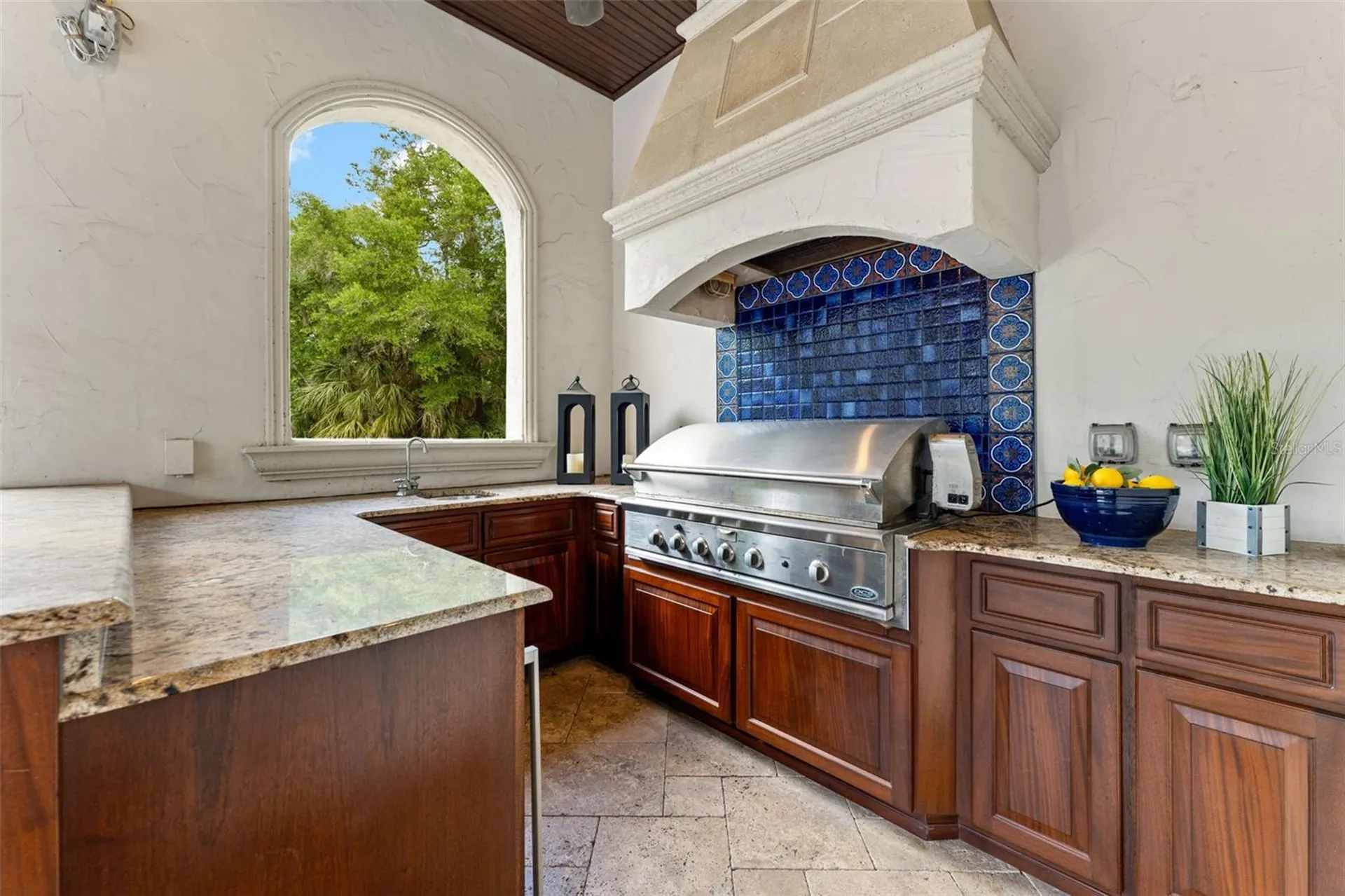 6004 Windham Place Tampa FL 33647
