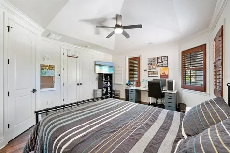 6004 Windham Place Tampa FL 33647