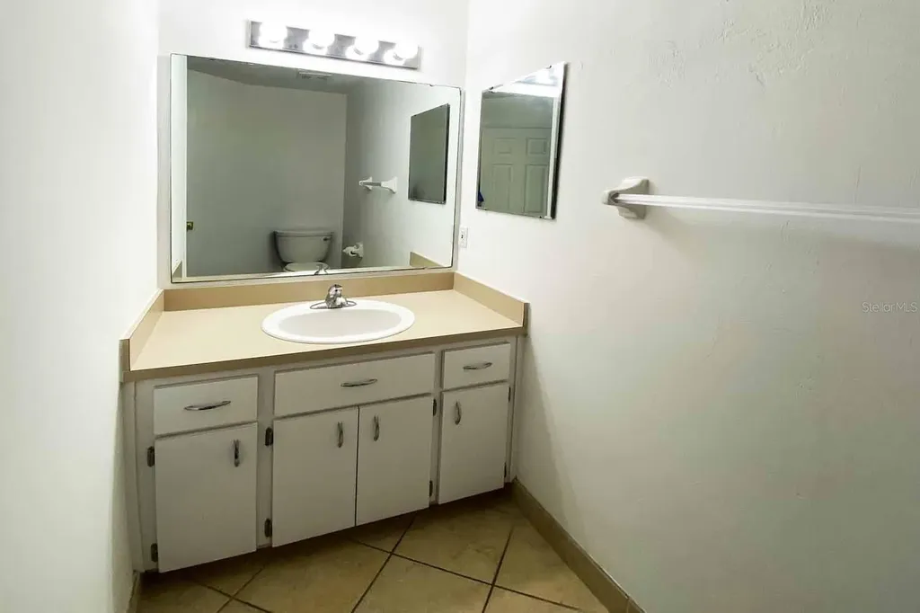 2525 NW 36th Lane Gainesville FL 32605