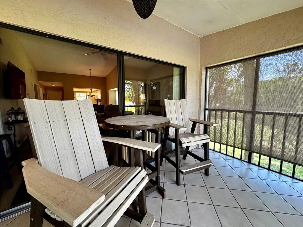 4644 Weybridge Sarasota FL 34235