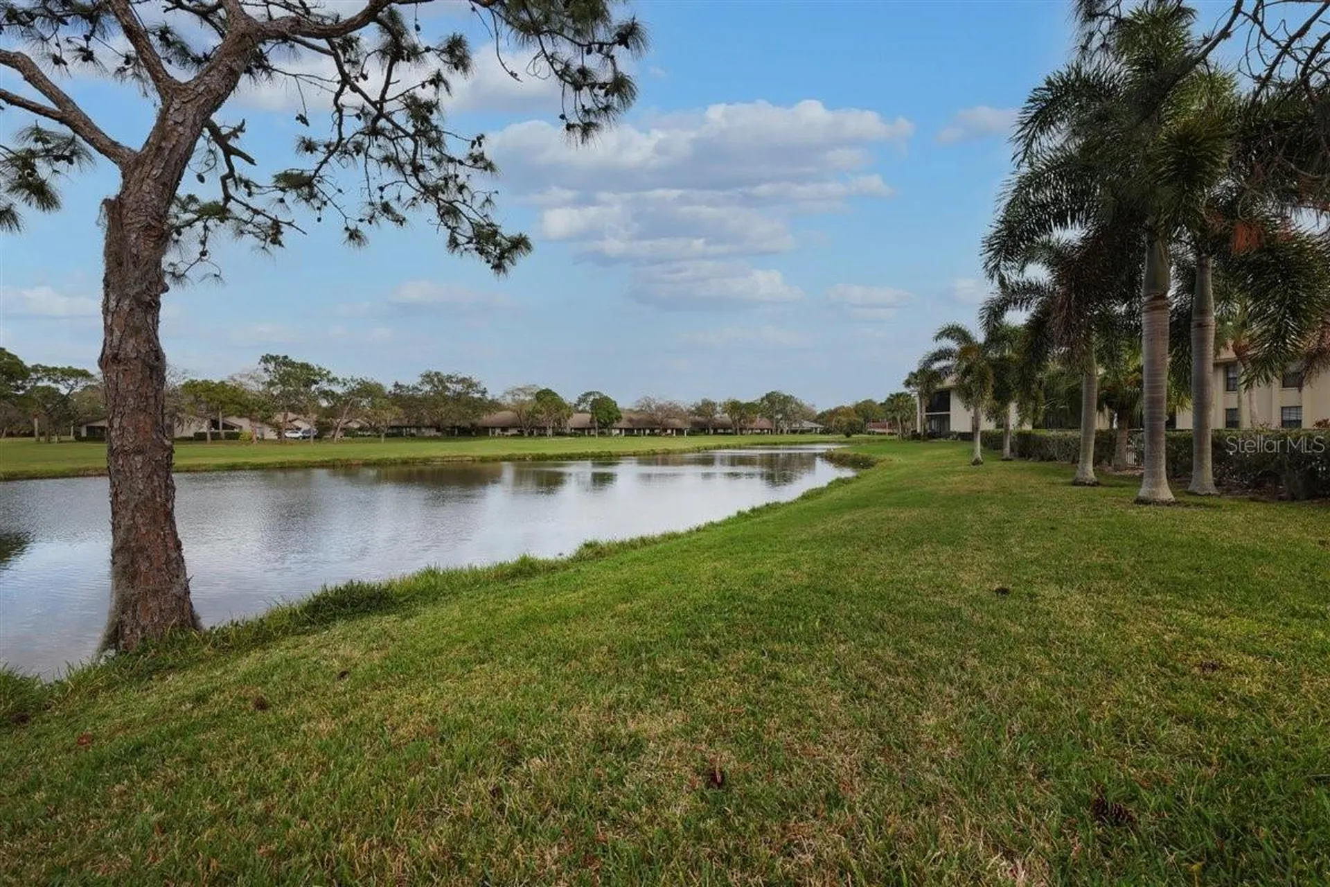 4644 Weybridge Sarasota FL 34235