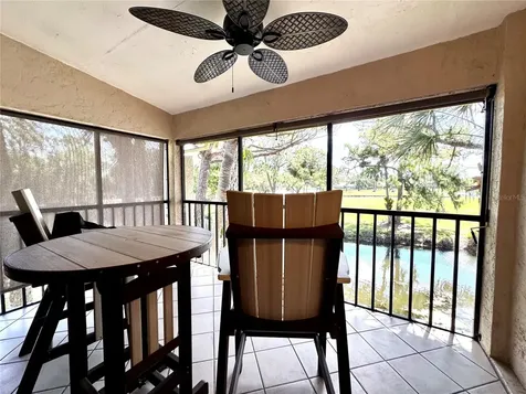 4644 Weybridge Sarasota FL 34235