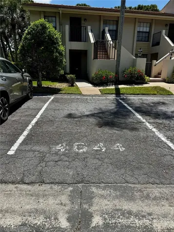 4644 Weybridge Sarasota FL 34235