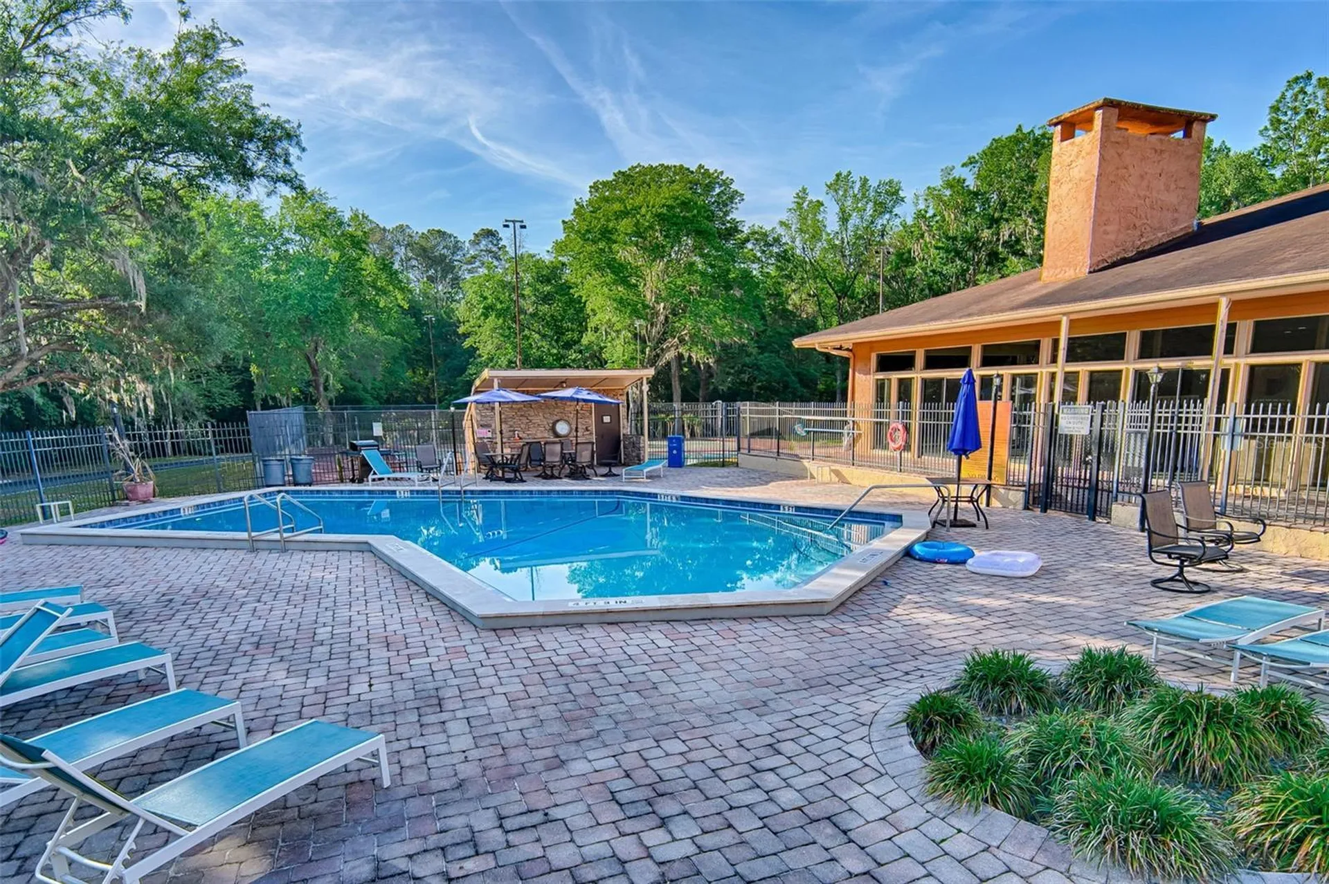 1810 NW 23rd Boulevard Gainesville FL 32605