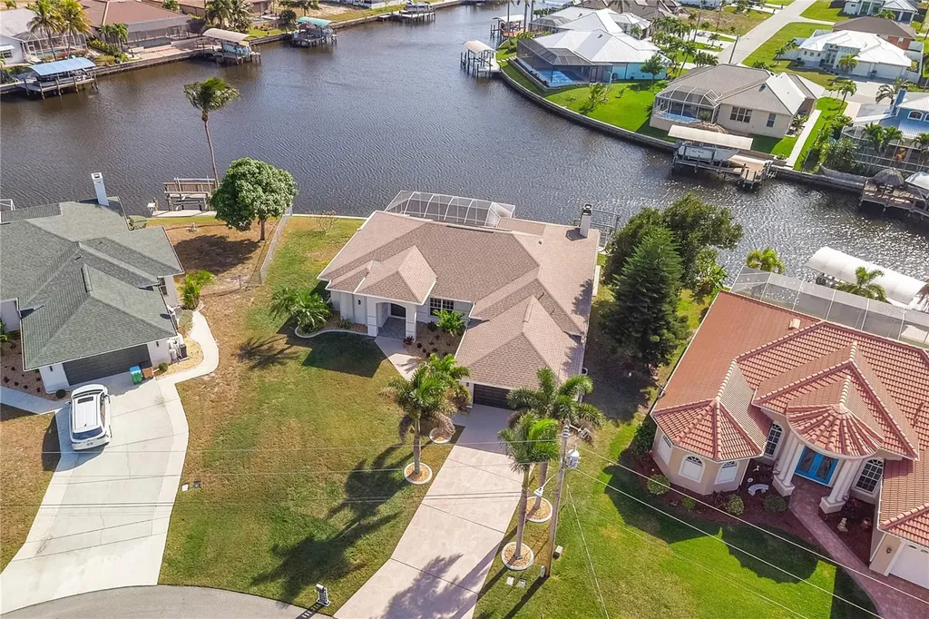3302 NW 2nd Terrace Cape Coral FL 33993