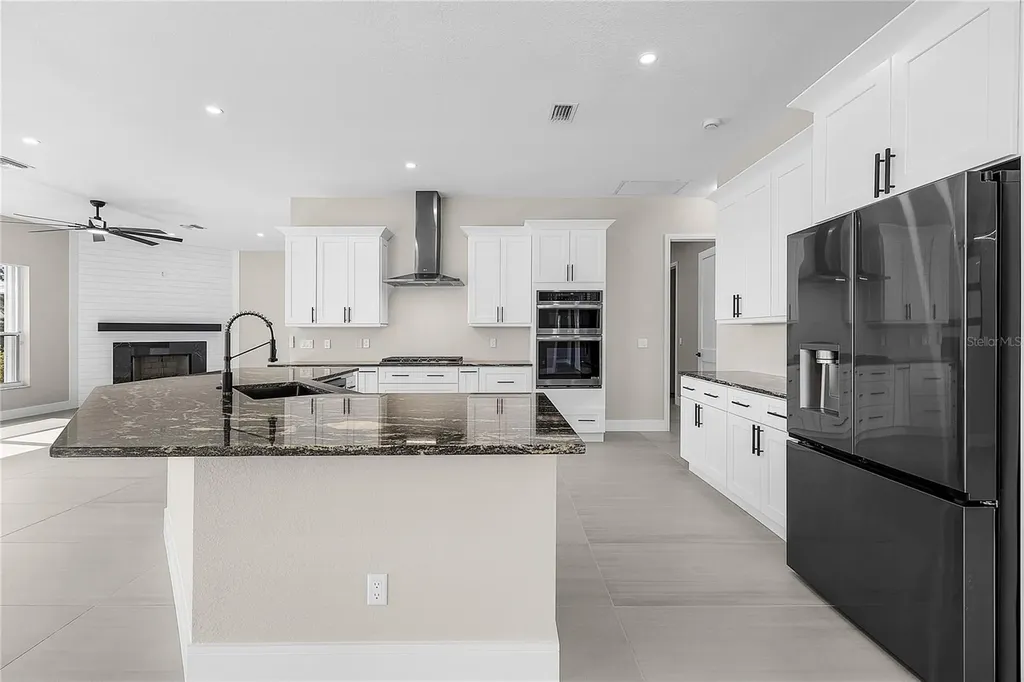 3302 NW 2nd Terrace Cape Coral FL 33993
