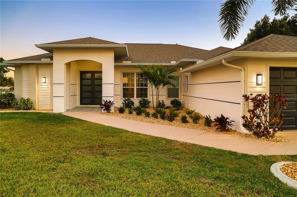 3302 NW 2nd Terrace Cape Coral FL 33993
