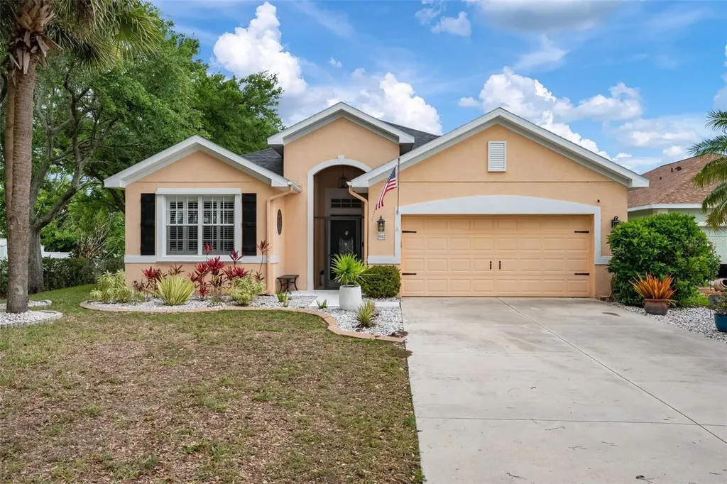 5012 Lakehurst Court Palmetto FL 34221