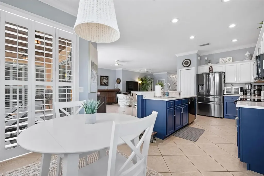 5012 Lakehurst Court Palmetto FL 34221