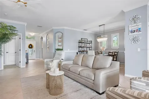 5012 Lakehurst Court Palmetto FL 34221