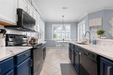 5012 Lakehurst Court Palmetto FL 34221