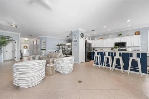5012 Lakehurst Court Palmetto FL 34221