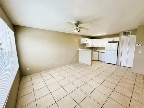 4760 Walden Circle Orlando FL 32811