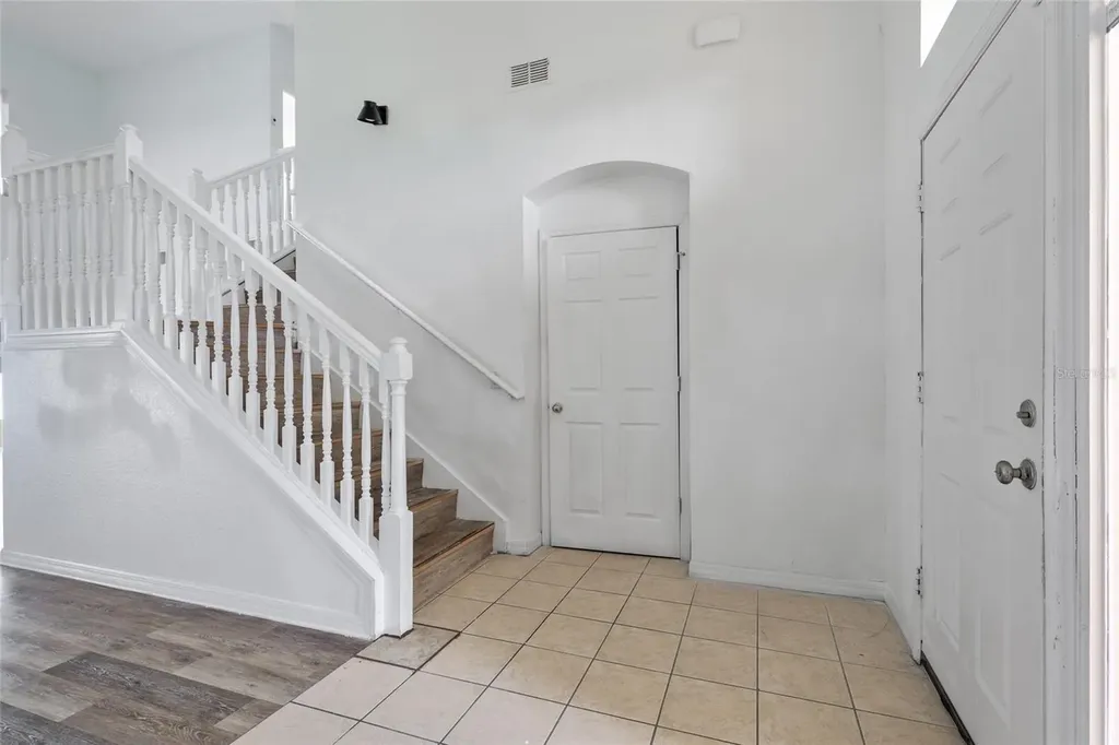308 Cimarron Court Kissimmee FL 34759