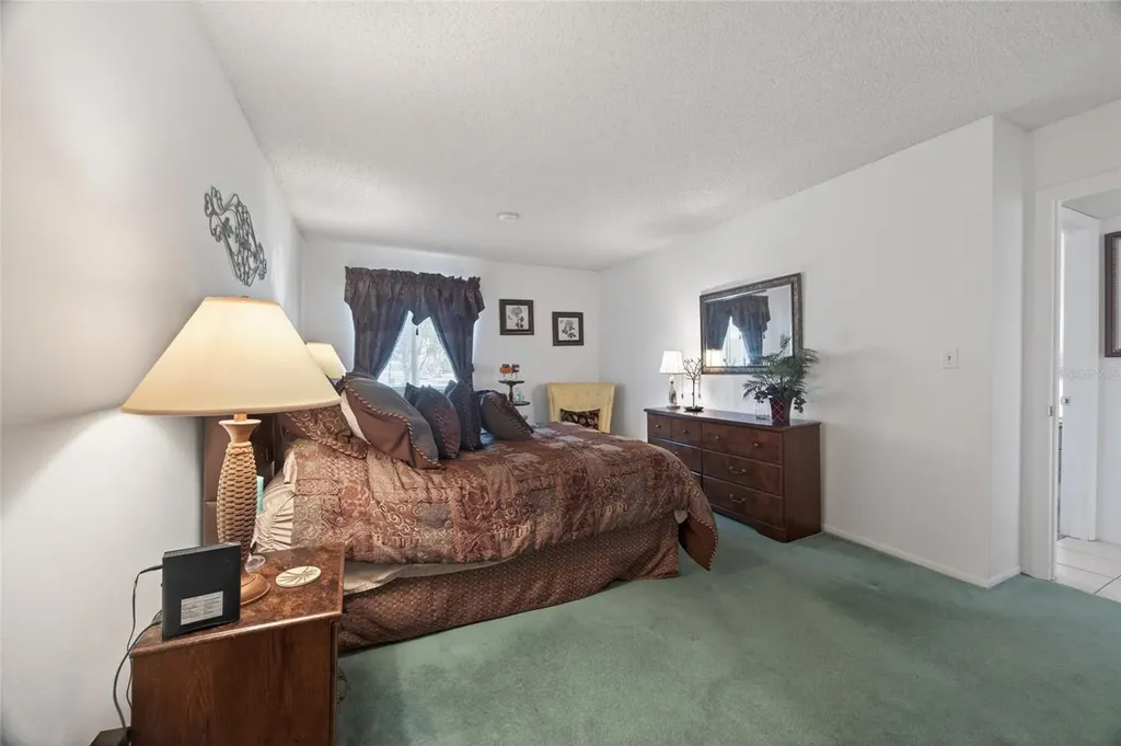 569 Midway Drive Ocala FL 34472